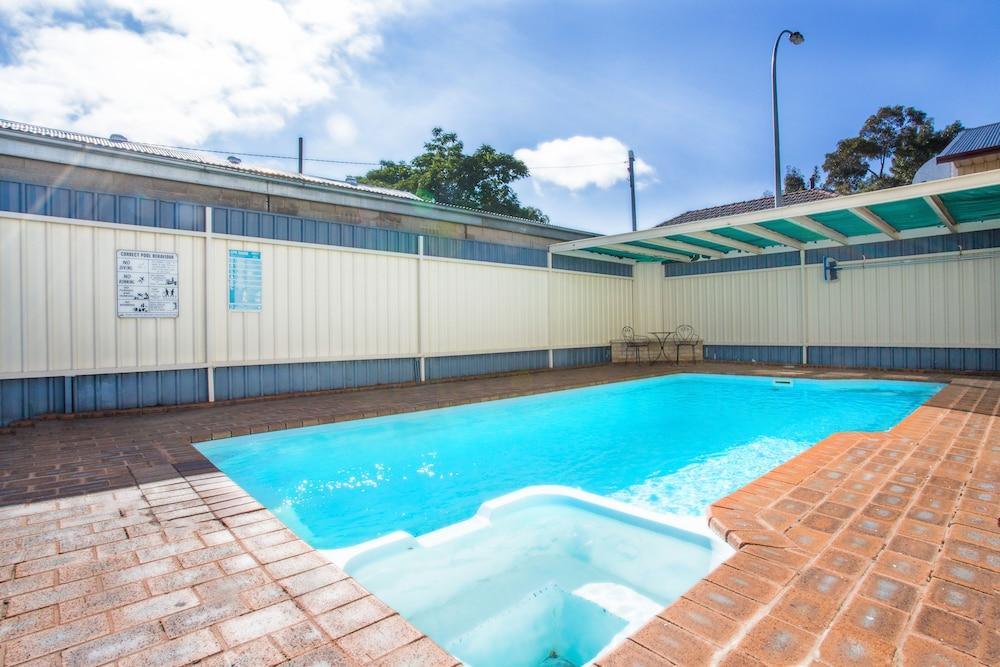 Cowra Motor Inn Ngoại thất bức ảnh