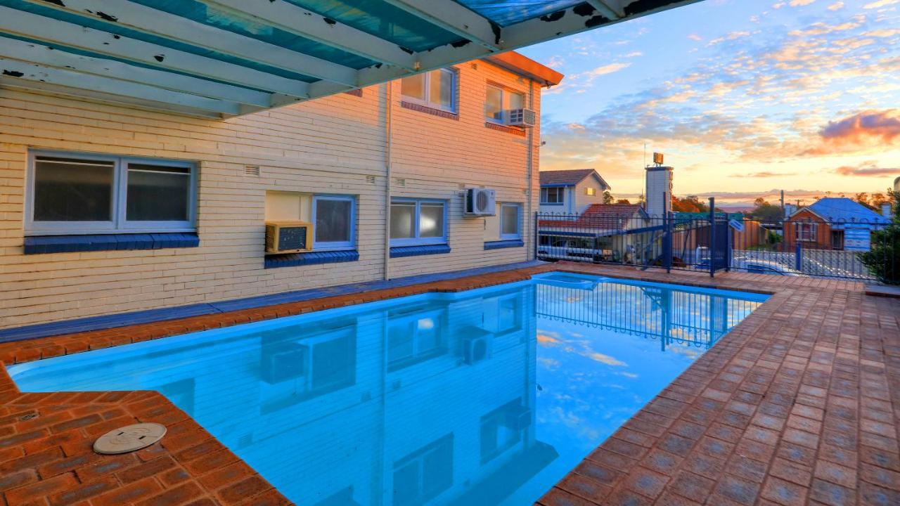 Cowra Motor Inn Ngoại thất bức ảnh