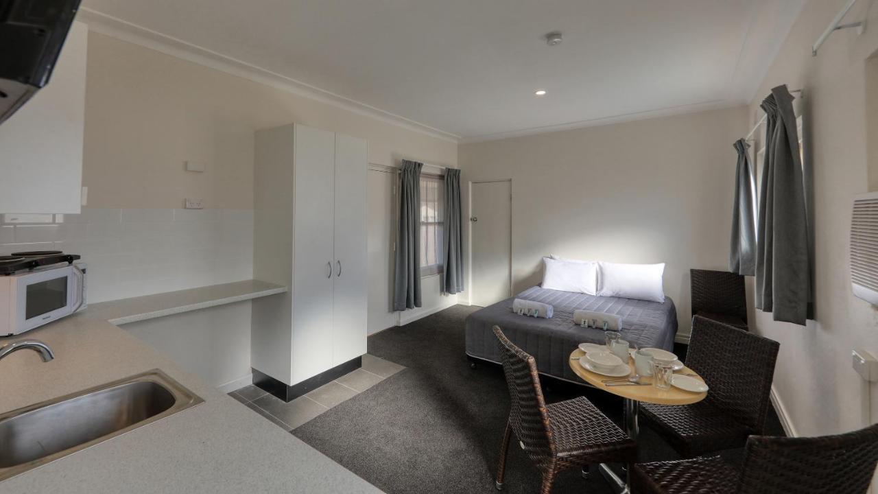 Cowra Motor Inn Ngoại thất bức ảnh