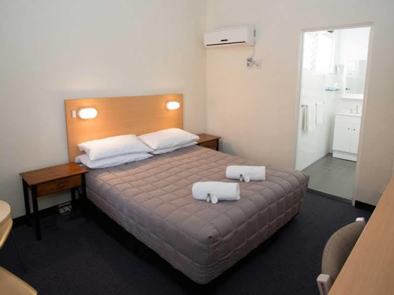 Cowra Motor Inn Ngoại thất bức ảnh